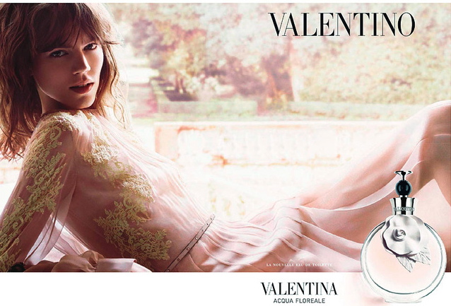 Reklama perfum Valentino Valentina Acqua Floreale