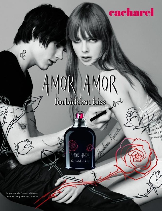 Reklama perfum Cacharel Amor Amor Forbidden Kiss