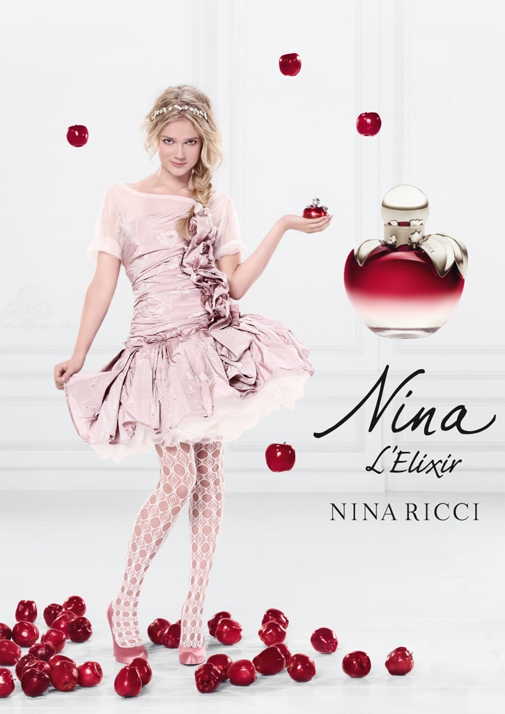 Reklama perfum Nina Ricci Nina L'Elixir