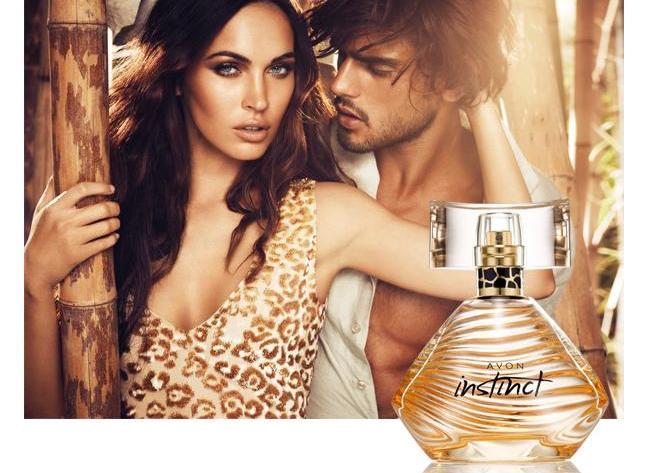 Reklama perfum Avon Instinct