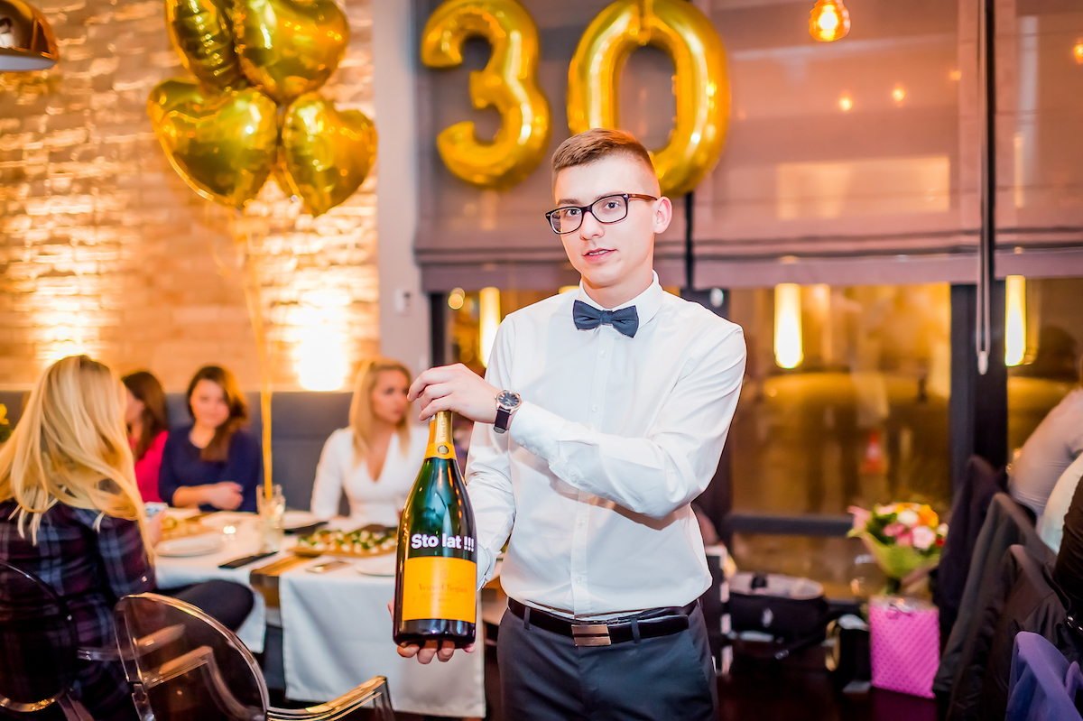 30 urodziny Olfaktorii - szampan Veuve Clicquot